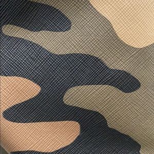 Meet your Posher, Beautiful